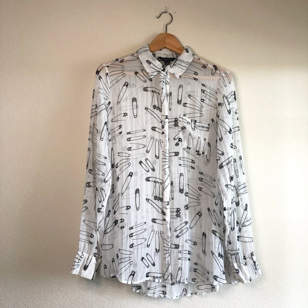 Rock & Republic White Button Down Shirt with Black Print